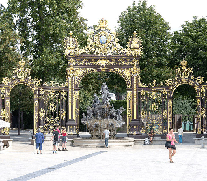 Hero-Landing-Nancy03